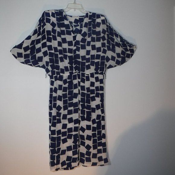 v-neck chiffon kimono-style geometric-print dress, vintage 1970s-1980s - Picture 6 of 16